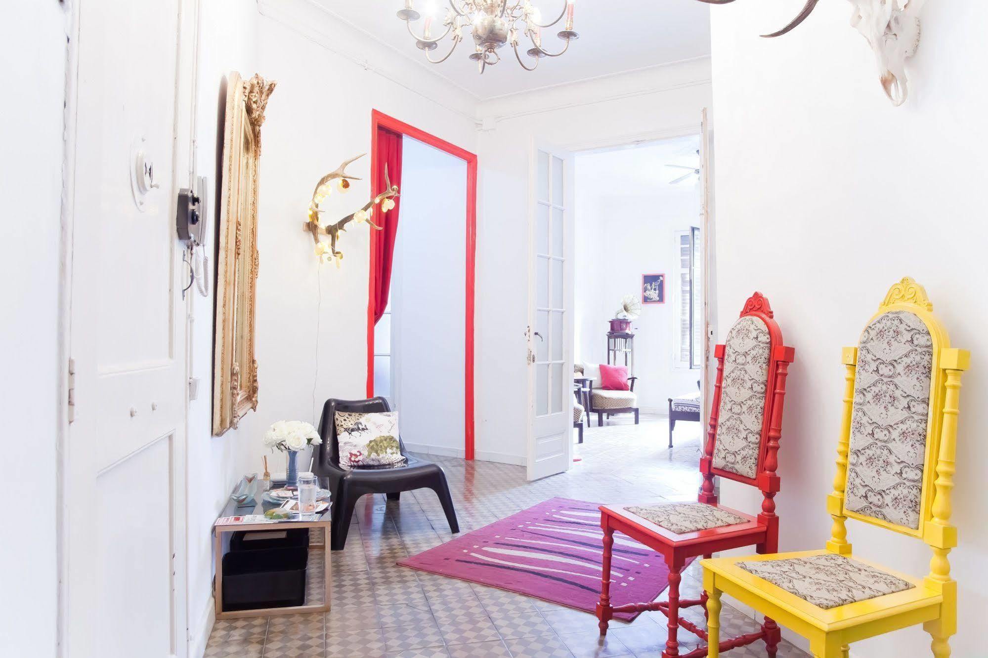 Casa Trianon Bed and Breakfast Barcelona Eksteriør billede